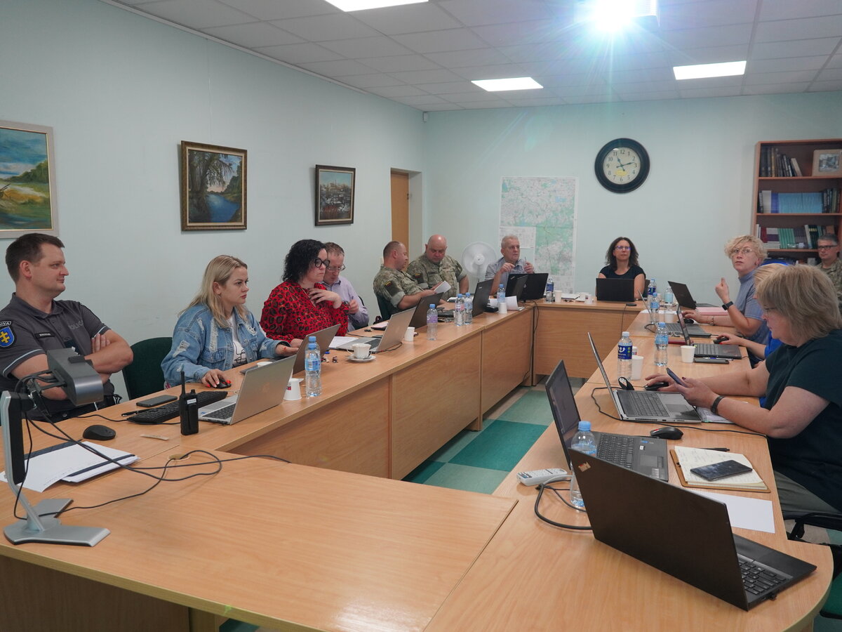 Rajono savivaldybė su kolegomis iš 8 rajonų dalyvavo Alytaus regione vykdytose pratybose „Perkūno...