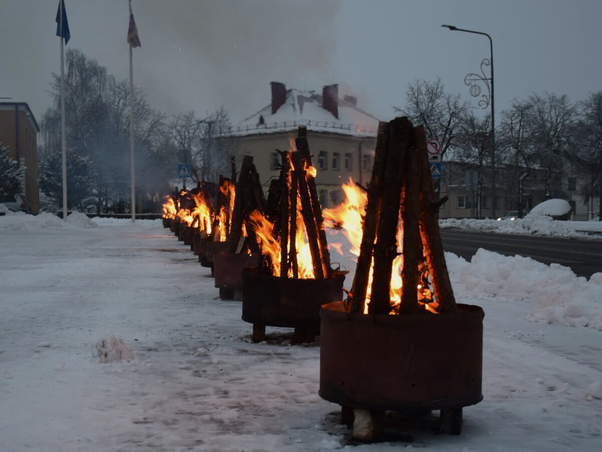 Pasitinkant Laisvės gynėjų dieną, Sausio 13-ąją, Lazdijai pristato renginių programą: iškilmingas...