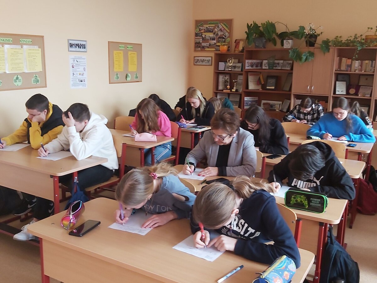 Nacionalinį diktantą rašė 189 savivaldybės gyventojai: 144 iš jų – moksleiviai