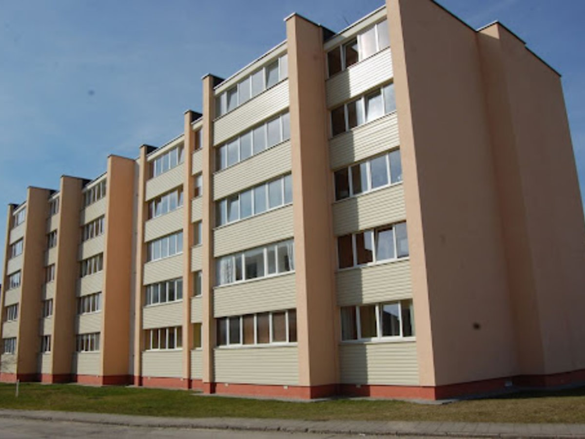LAZDIJŲ RAJONO SAVIVALDYBĖS ADMINISTRACIJA  PERKA BUTUS SOCIALINIO BŪSTO FONDUI