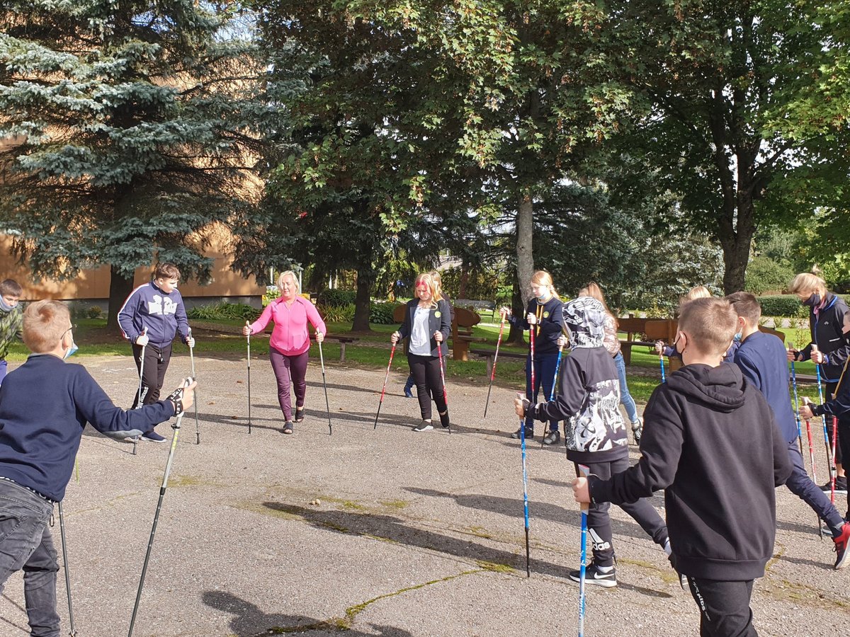 Kviečiame dalyvauti projektų, finansuojamų Lazdijų rajono savivaldybės 2022 m. visuomenės...