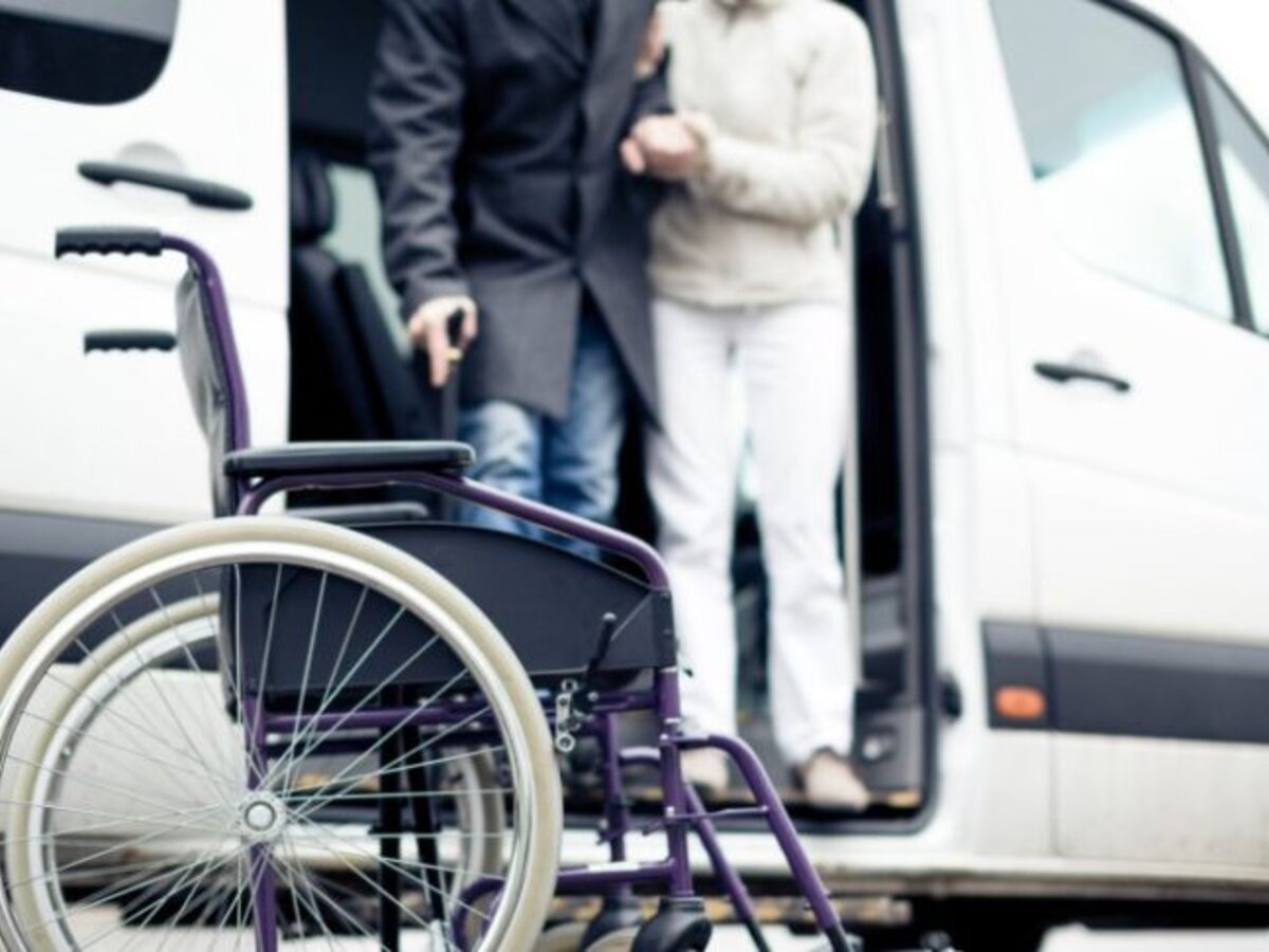 Atnaujinamos pavėžėjimo paslaugos – iki metų pabaigos galės naudotis visos pacientų grupės