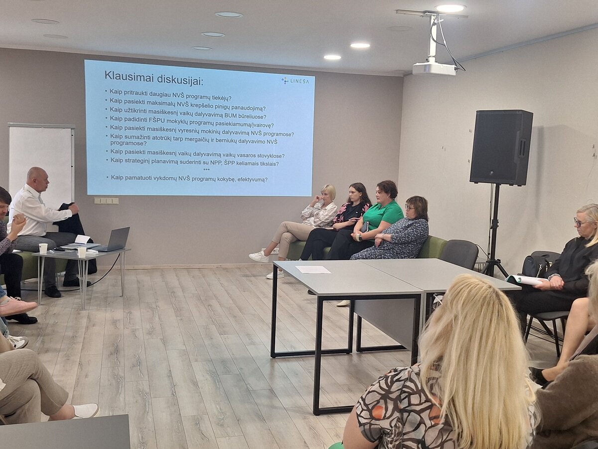 Regiono savivaldybės Alytuje diskutavo apie neformaliojo vaikų švietimo ateitį