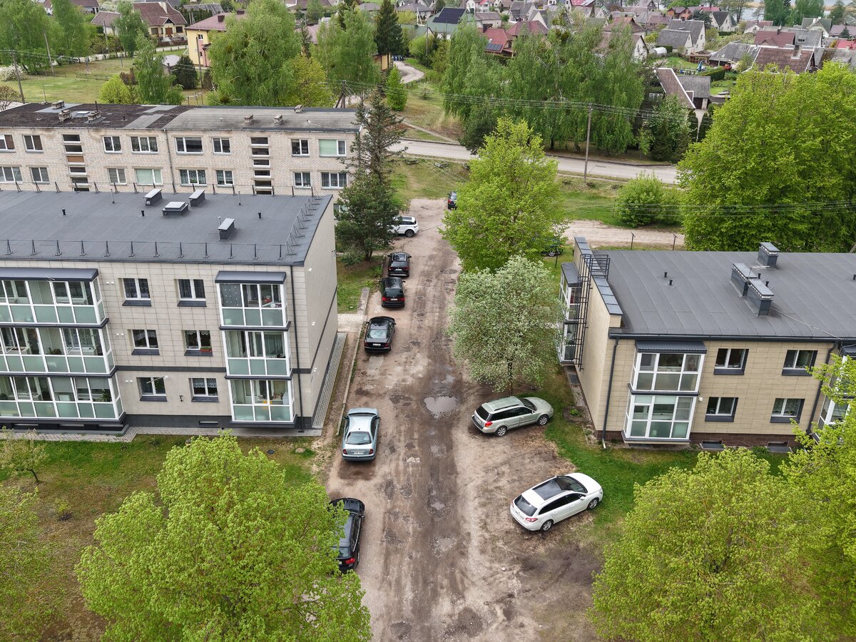 Lazdijų rajone daugiau tvarkingų ir patogių automobilių stovėjimo aikštelių