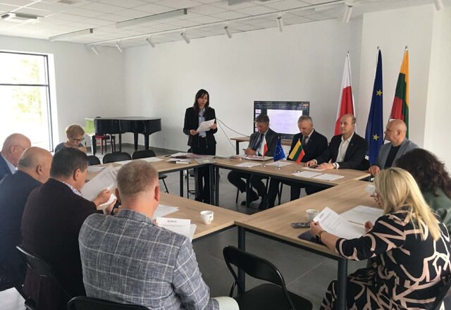 Stipriname pasienio regionų bendradarbiavimą: Lazdijų rajono savivaldybė su partneriais dalyvauja...