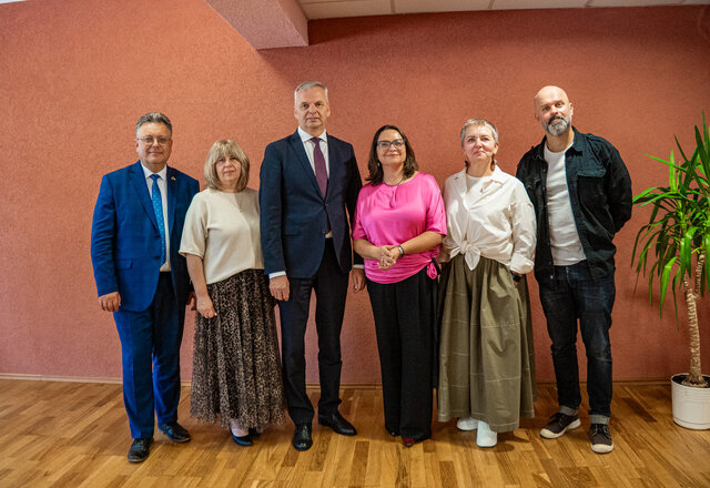 Naujuosius mokslo metus pasitinkant – dėmesys švietimo bendruomenei