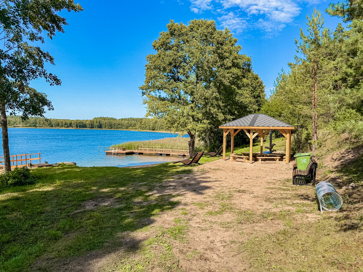 Veisiejuose turime gerų žinių – senojo Veisiejų paplūdimio atnaujinimo darbai baigti!