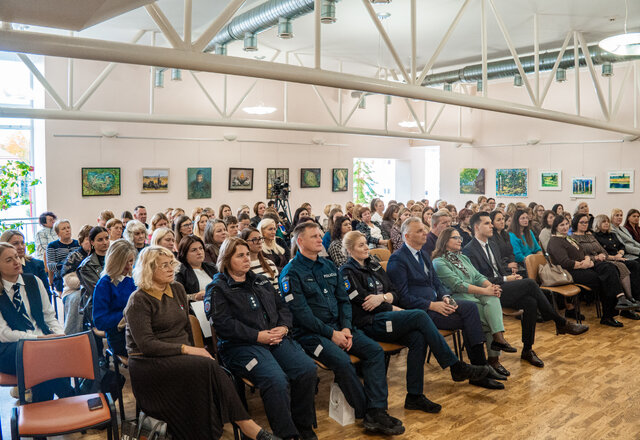 Konferencija „Saugus ir sveikas Lazdijų rajonas: narkotikų ir alkoholio prevencijos stiprinimas“